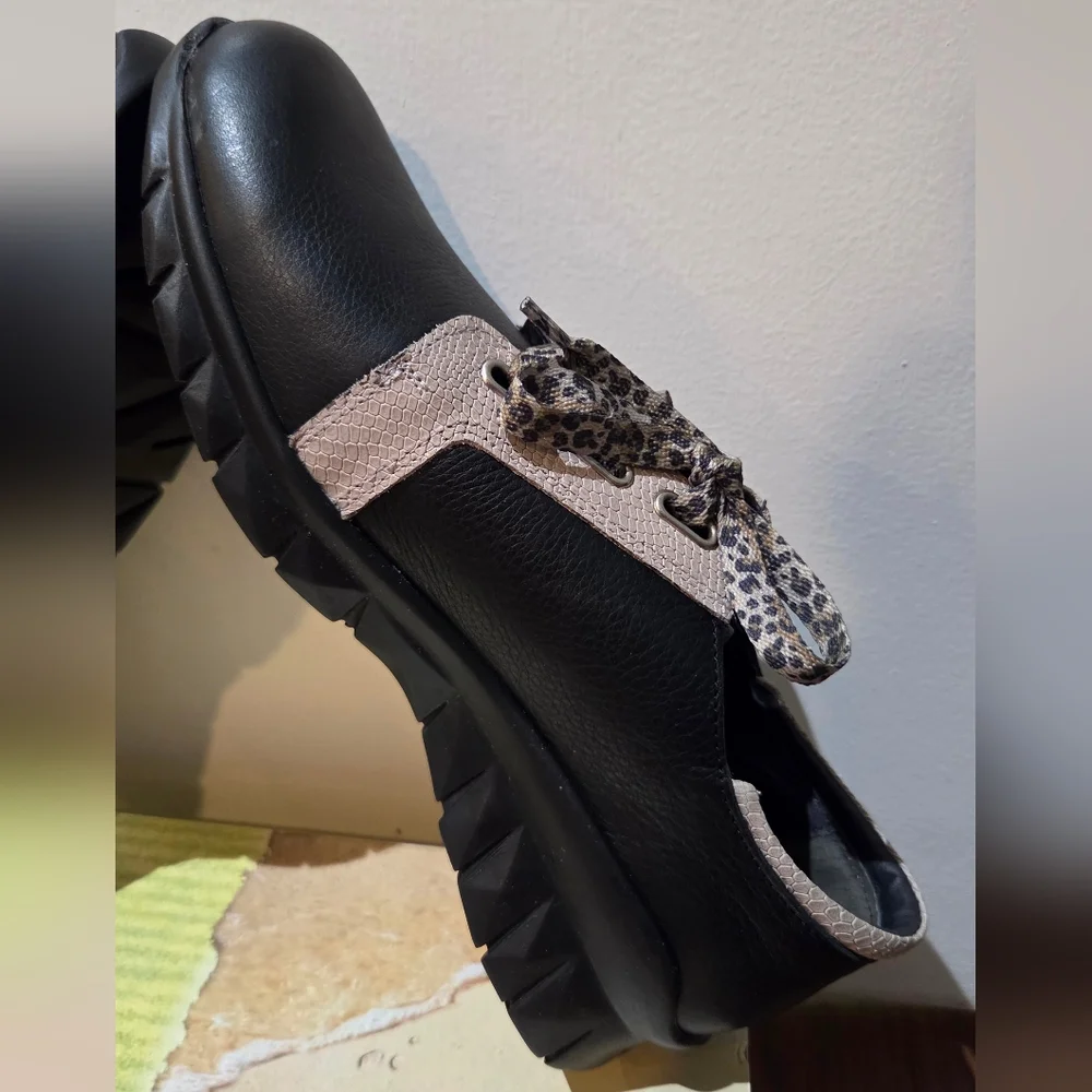 Women's Elios Beije Lizard With Black Leather & Cheetah Laces, Size 7 - Picture 8 of 16
